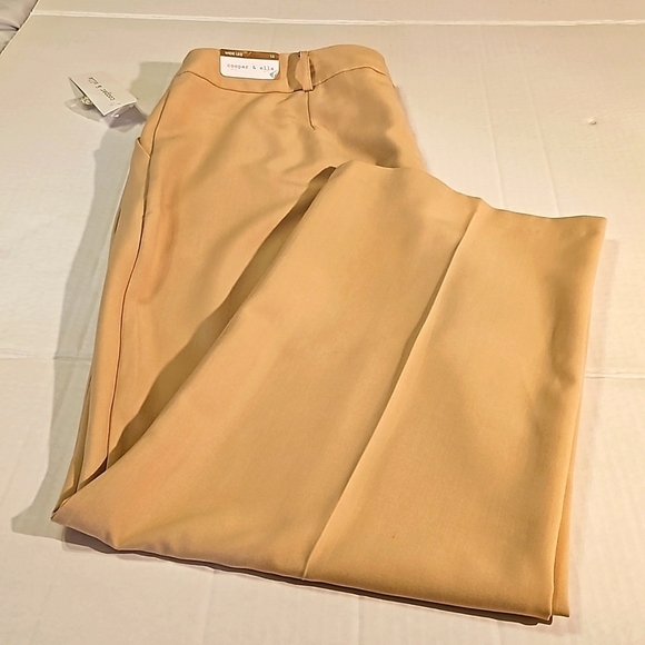 NWT Cooper & Ella Wide Leg Decorative Button Zip Closure Cream Pant Size 14 - Picture 1 of 10